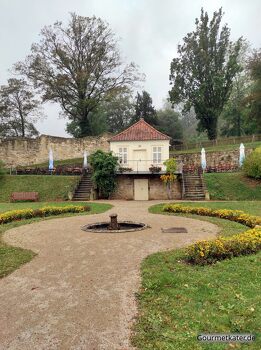 Teehaus im Park